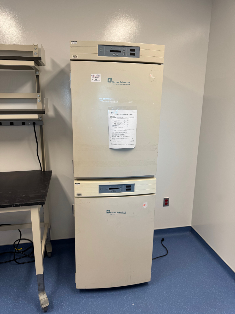 Image of Forma Scientific Double Stack CO2 Incubator